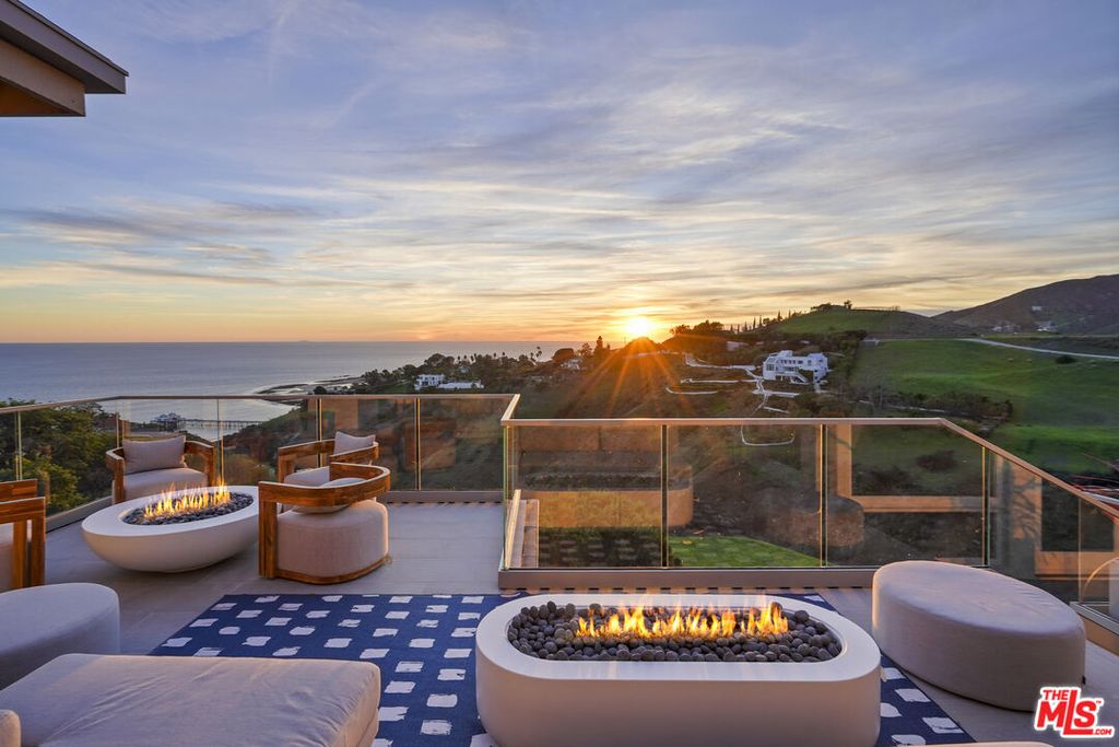 3140 Sweetwater Mesa Rd, Malibu, CA