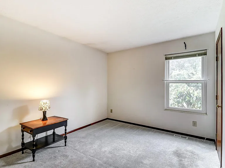 370 Coldwell Ct — Photo 19