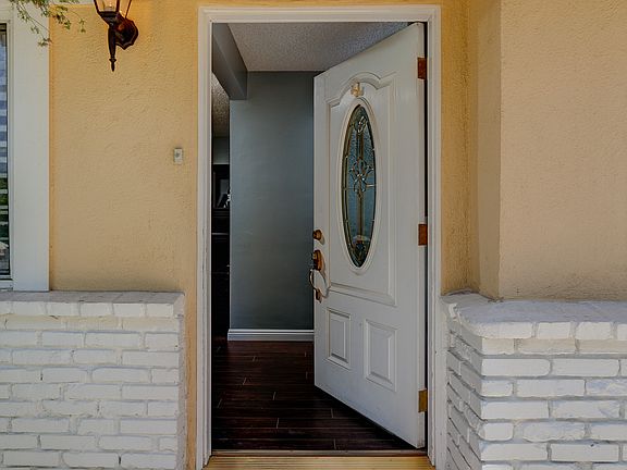 3rd image of 5419 Tyler Ave