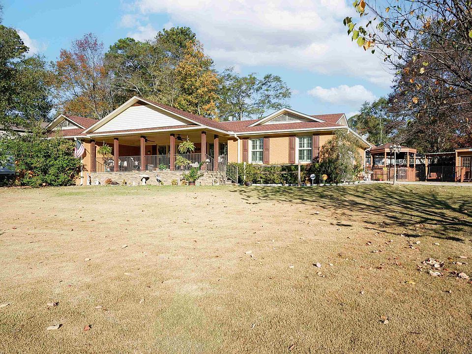 1st image of 700 McGwier Cir