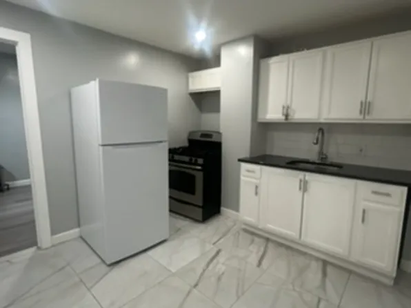 111 Mill St Floor 2, Paterson, NJ 07501