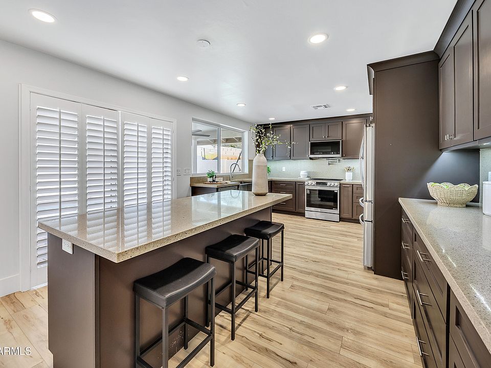 8111 N 18TH Way, Phoenix, AZ 85020 | Zillow