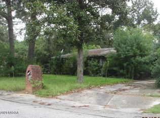 214 Madrid St, Warner Robins, GA