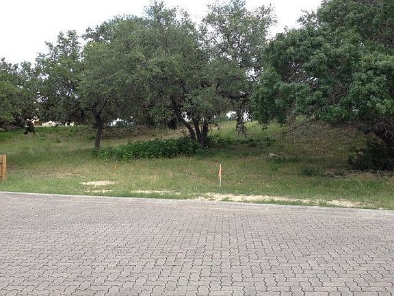 2nd image of 1287 Kings Point Dr
