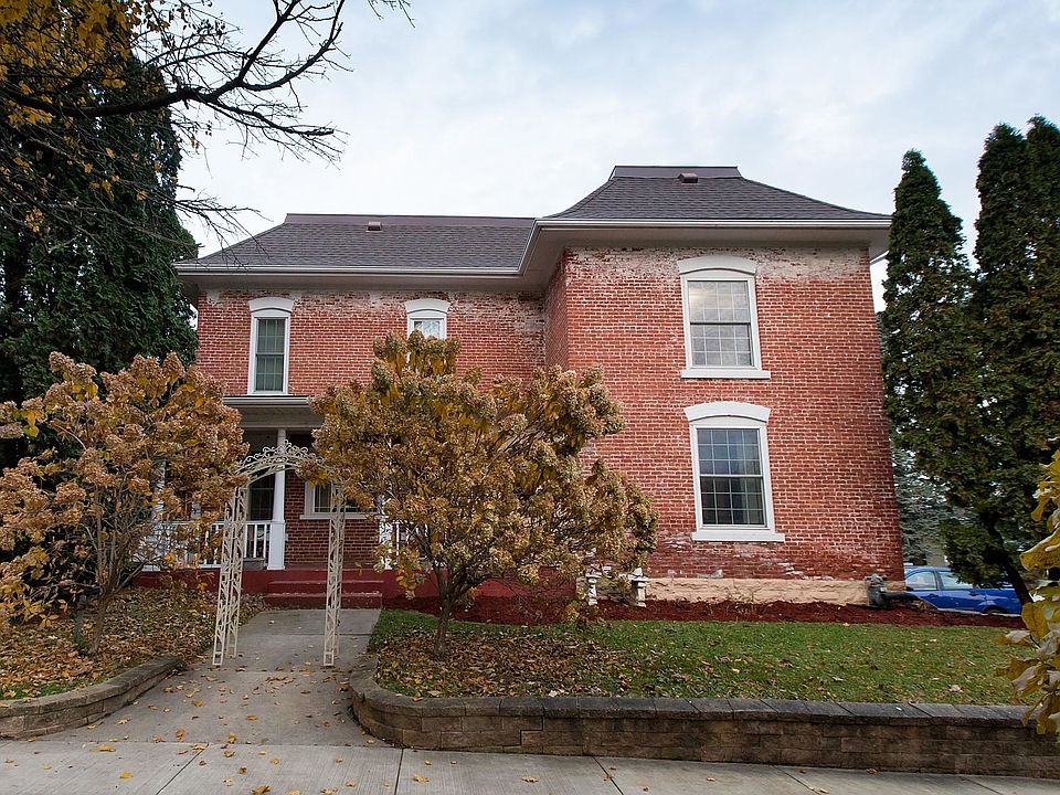 1184 11th St, Marion, IA 52302 Zillow