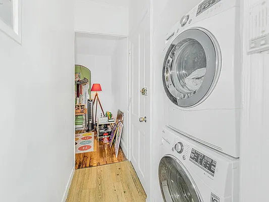 Rented by Corcoran | media 19