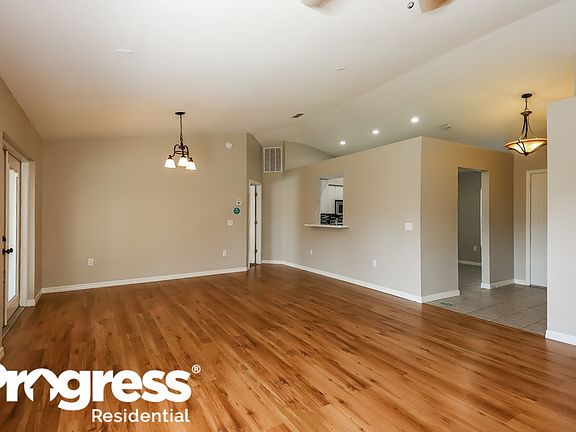 5th image of 2609 Sundance Cir