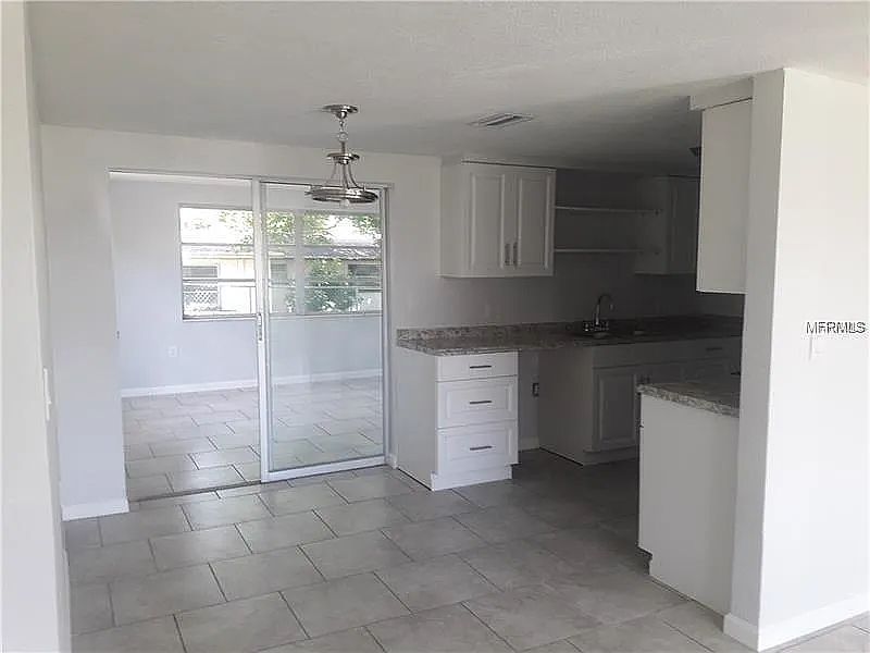 2nd image of 6143 Cecelia Dr
