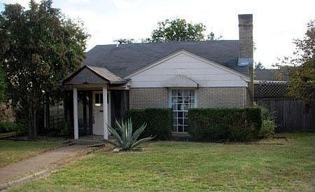 2nd image of 2646 Burlington Blvd