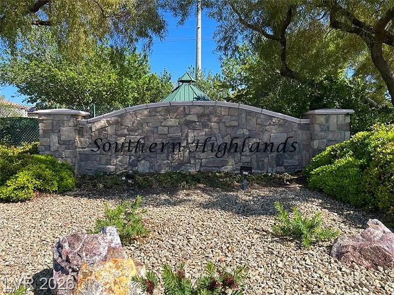 10630 Lessona St — Photo 28