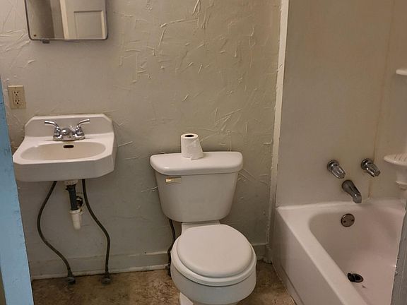 4th image of 417 S Knoblock St #1/2-B