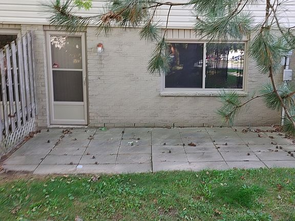2nd image of 310 Westminster Ave