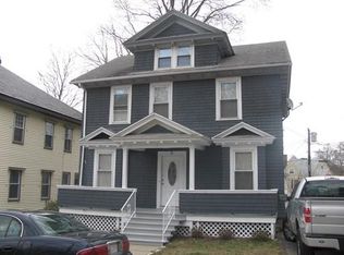 5 Hadwen Ln, Worcester, MA 01602