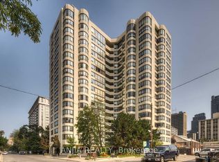 25 Maitland St #1501, Toronto, ON M4Y 2W1