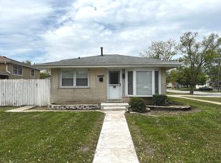 15100 Avers Ave, Midlothian, IL 60445