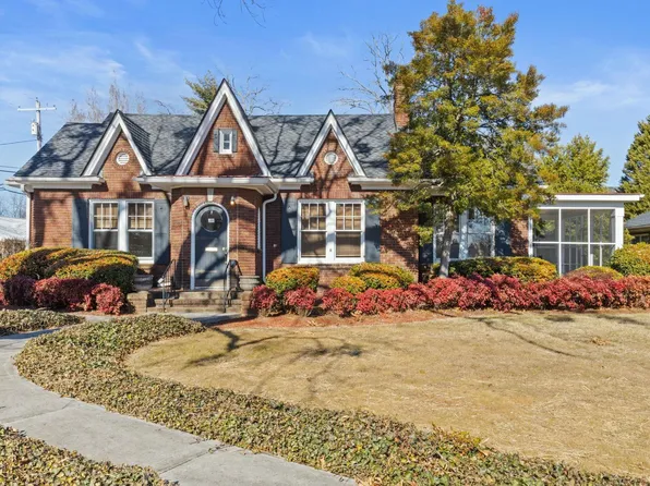 106 W Church St, Greer, SC 29650