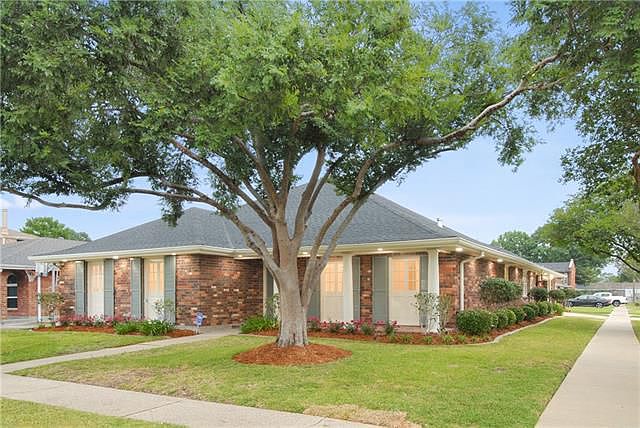 1st image of 1501 Houma Blvd