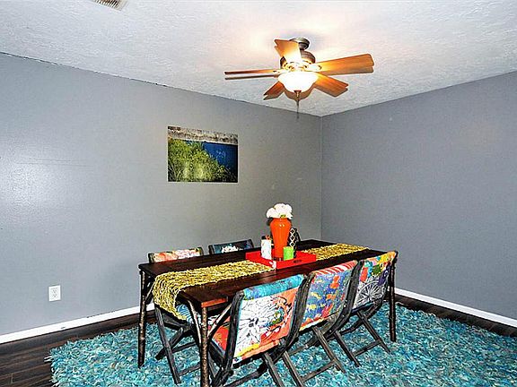3rd image of 16135 White Star Dr