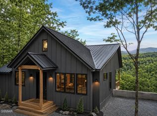 4076 Ridgeback Ln #36, Sevierville, TN 37862