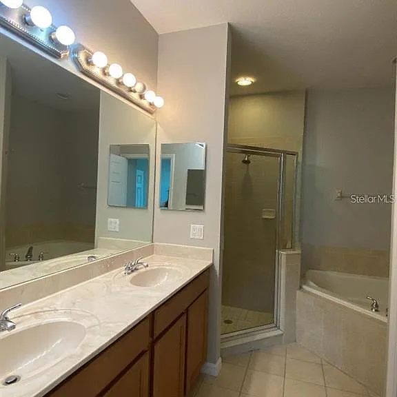1451 Travertine Ter — Photo 14