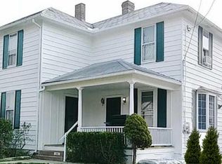 418 East St, Sugar Grove, OH 43155