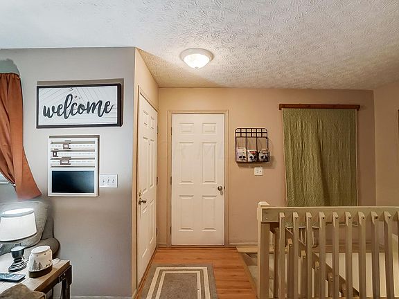 3rd image of 5815 Blendon Place Dr #12E