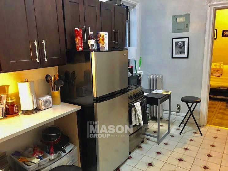 1st image of 2018 5th Ave APT 2B