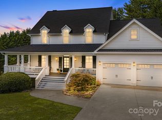 68 Drakes Meadow Ln, Arden, NC 28704