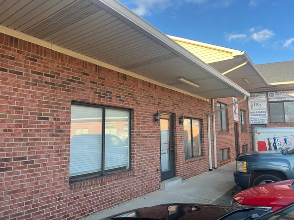 1733 Campus Plaza Ct, Bowling Green, KY 42101