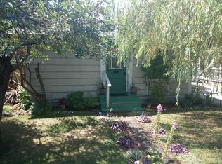 6317 SW Wilton Ct, Seattle, WA 98116