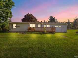 4375 West St, Leonard, MI