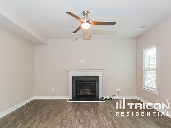 3rd image of 229 Devon Fields Dr