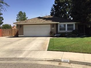 1918 Memory Ln, Porterville, CA 93257