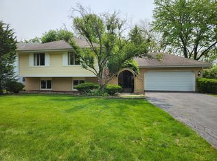 3273 Drew St, Downers Grove, IL 60515