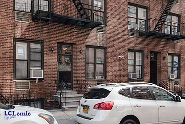 Rented by LC Lemle Real Estate Group