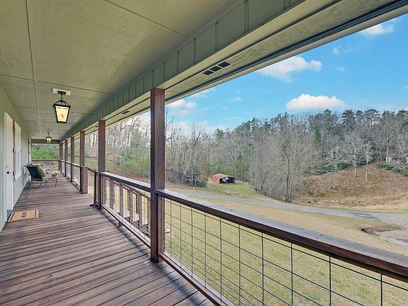 4th image of 795 Owltown Farm Dr