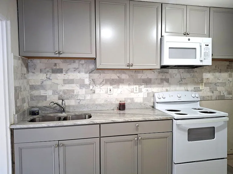 3947 Mohr Ave N #1 — Photo 4
