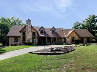 1133 Templeton Pl, Chesterfield, MO 63017