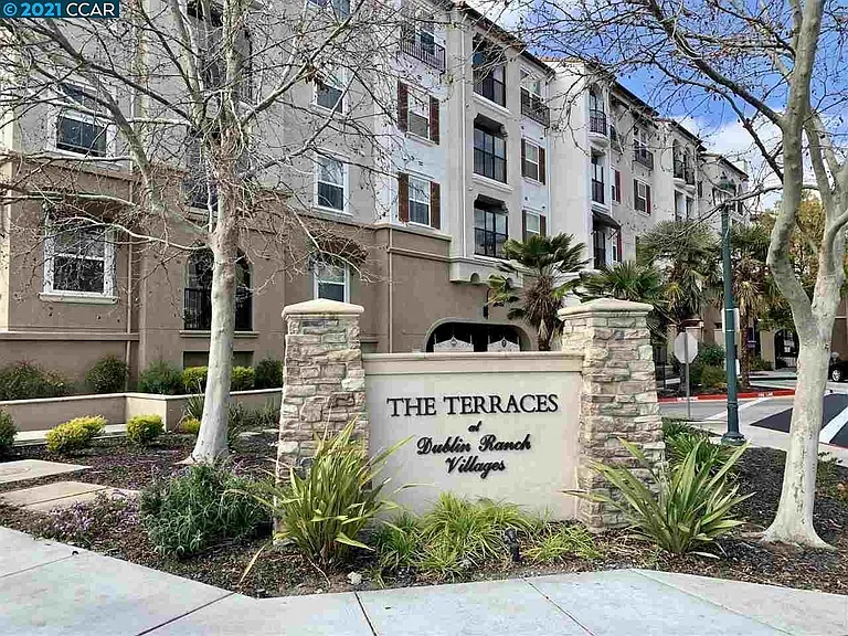 3360 Maguire Way #406 — Photo 15