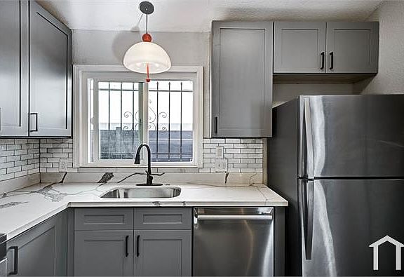 4th image of 1783 11th St APT B