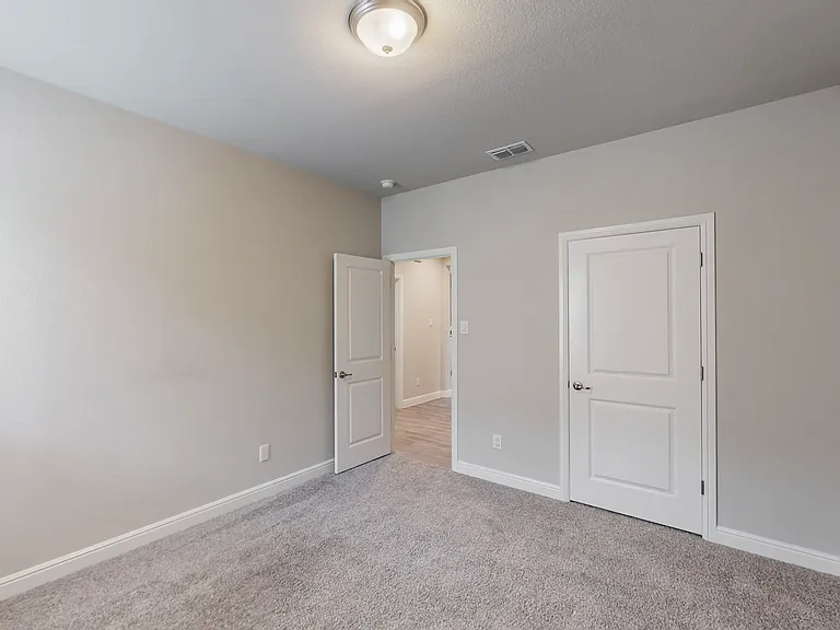 436 Dunmore Dr — Photo 17