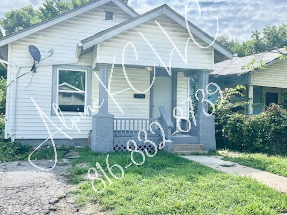 2965 Jackson Ave