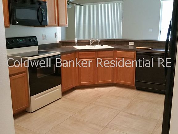 3rd image of 4236 Forest Island Dr