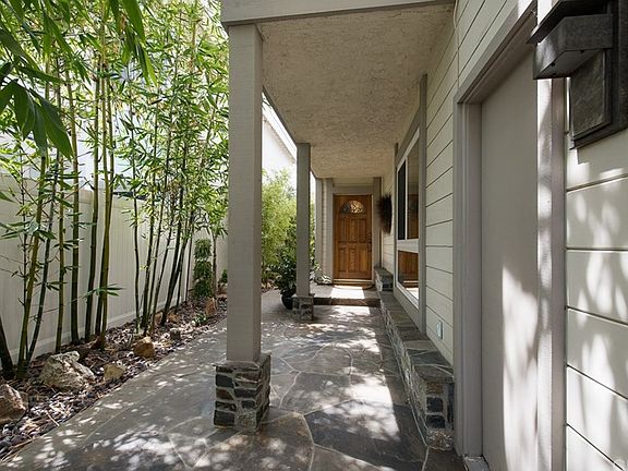 3rd image of 6909 E Shorecrest Dr