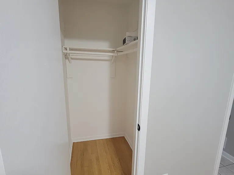 10706 N McGee St — Photo 14