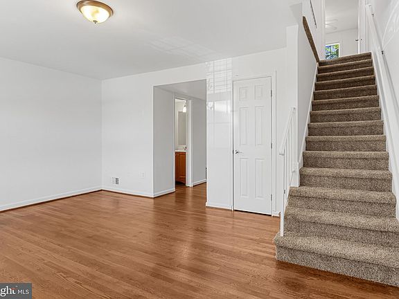 5th image of 3535 Beale Ct