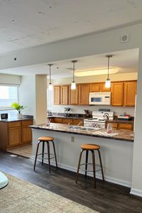 Park Harvey - 200 N Harvey Ave Oklahoma City OK (5 units available