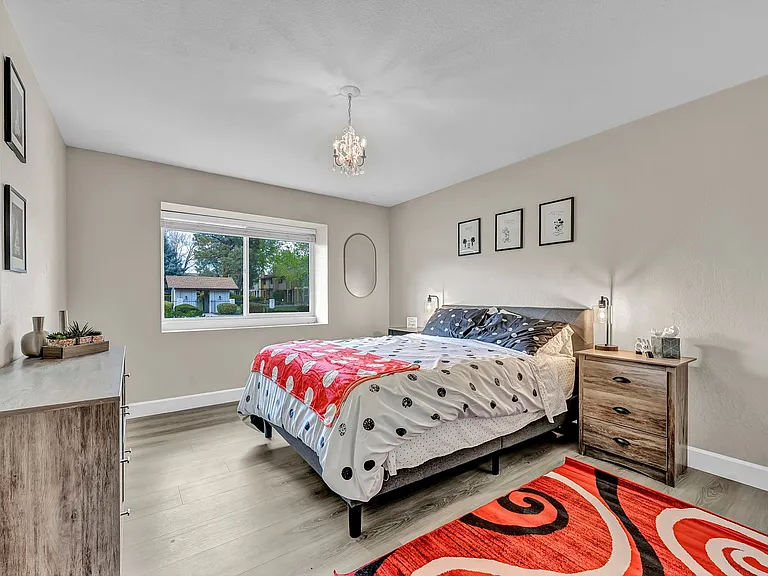 1490 Foster Dr — Photo 33