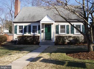 3404 Farragut Ave, Kensington, MD 20895