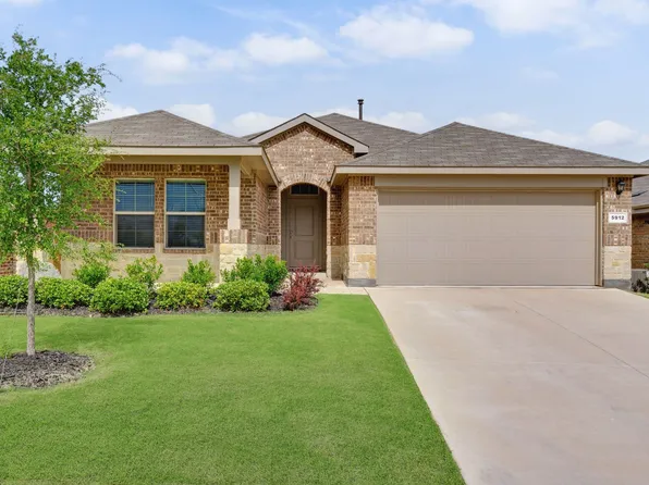 5912 Piedrosa Ct, Denton, TX 76226